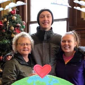 Meet your Posher, Cynthia